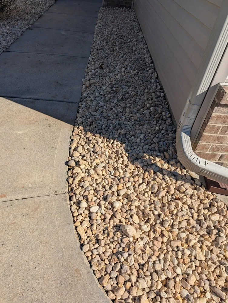 Affordable lawn mowing service for homes across Macon, GA - Xazier Junk Removal Get It Gone