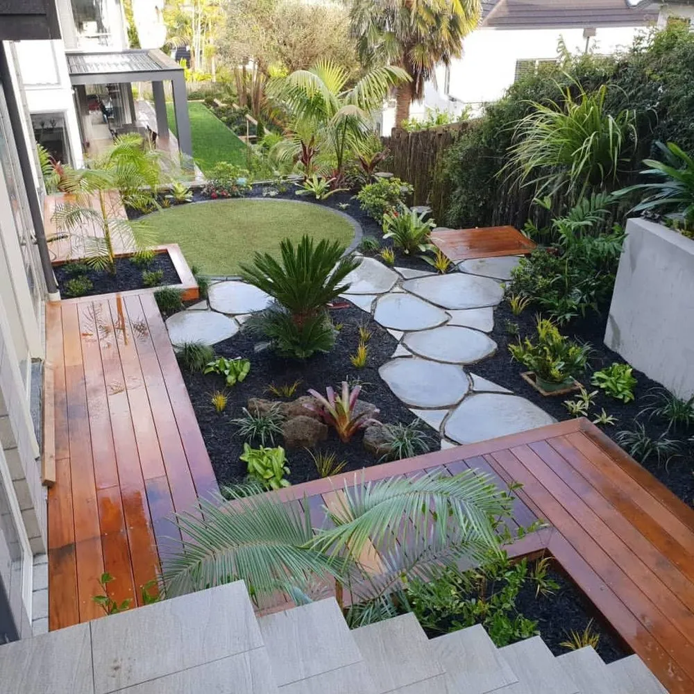 Local landscape installation near you in Woodland HIlls, CA by Xenoscapers