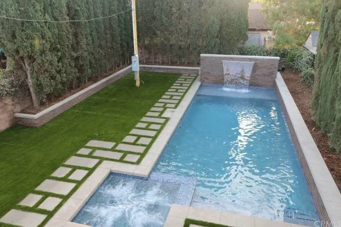 Reliable lawn care service in Beverly Hills, CA by Xpert Turf