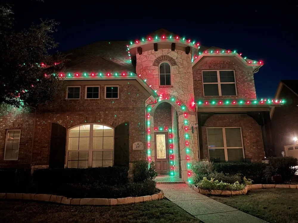 Local landscaping services experts serving Arlington, TX - Xpress Lawn Care & Landscaping