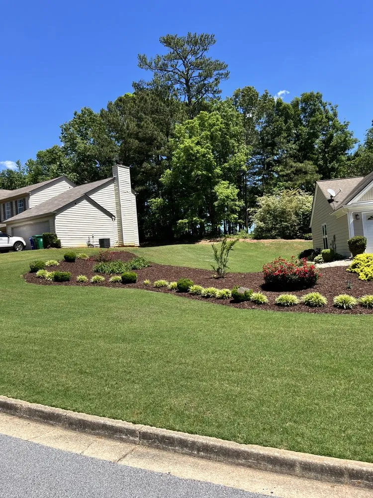 Local yard cleanup service with custom design across Atlanta, GA - Xpro Lawncare