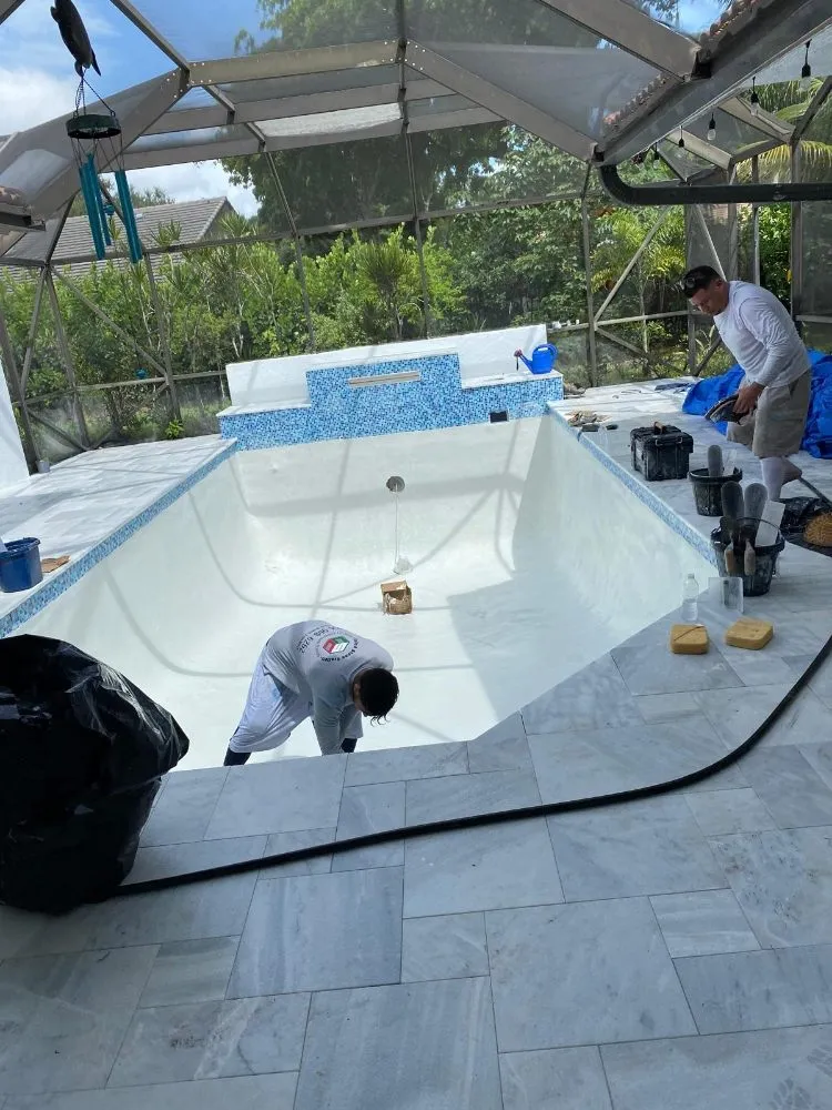 Top-rated lawn mowing service for residential properties in Deerfield Beach, FL by Xtra paver solutions