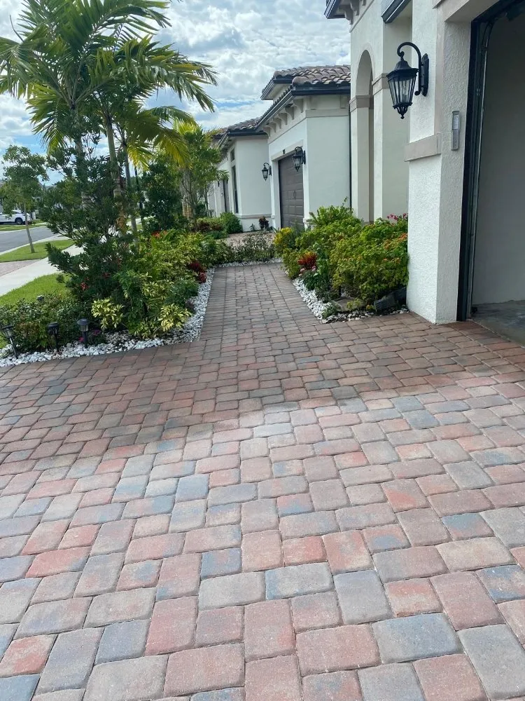 Custom residential landscaping for homes in Deerfield Beach, FL by Xtra paver solutions
