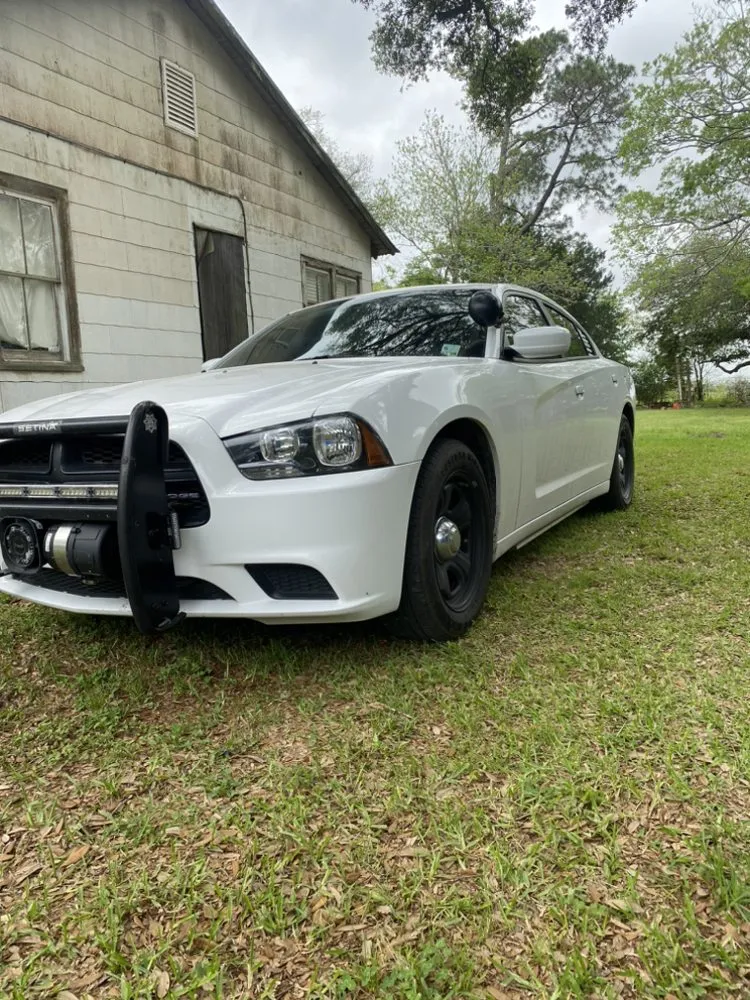 Affordable lawn mowing service for year-round maintenance across Estherwood, LA - Xtreamx Customz