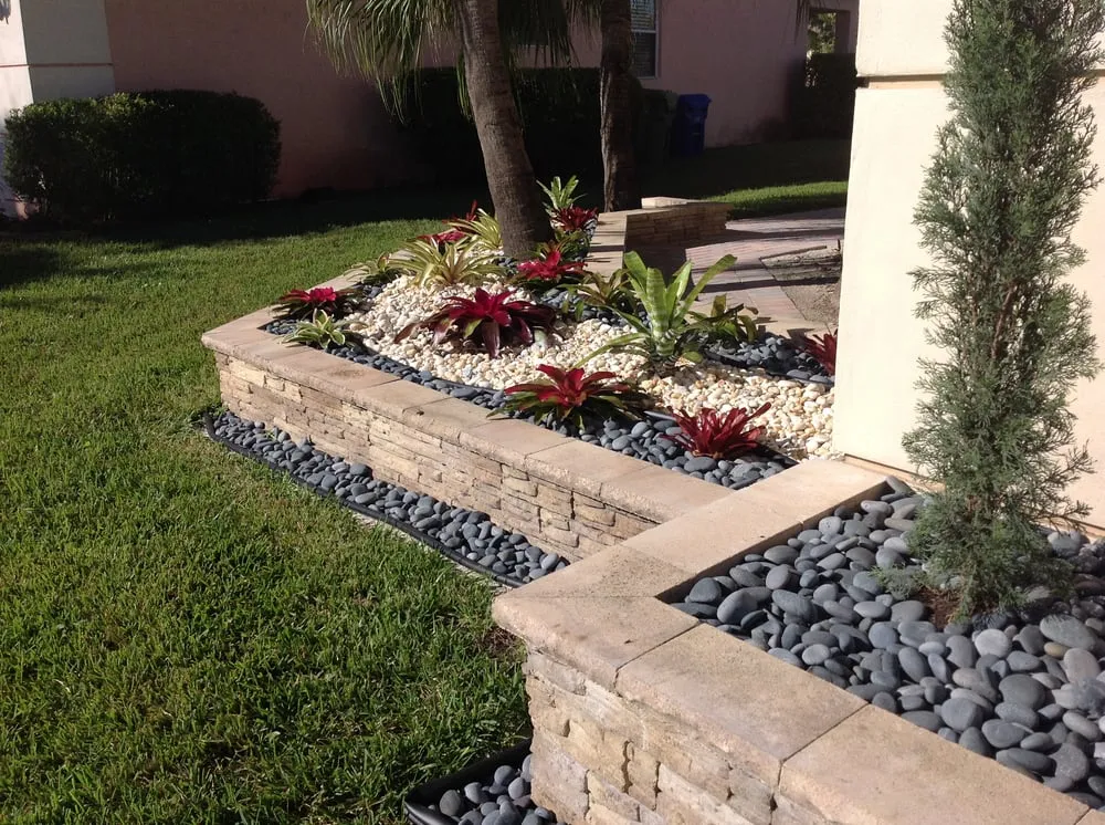 Trusted yard maintenance near you in Pembroke Pines, FL by Xtreme Gardens