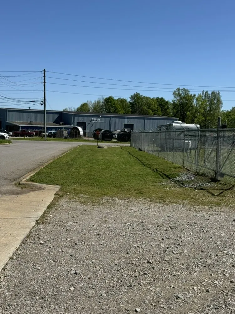 Trusted yard maintenance in Adger, AL by Yacks
