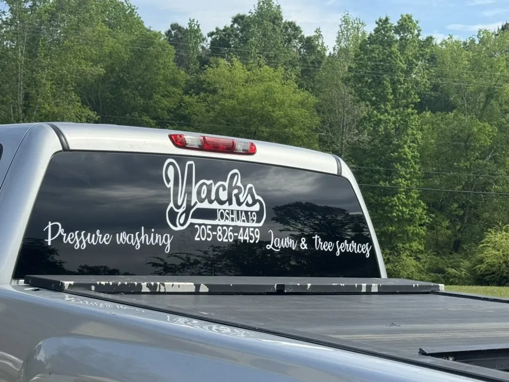 Custom lawn care service experts serving Adger, AL - Yacks