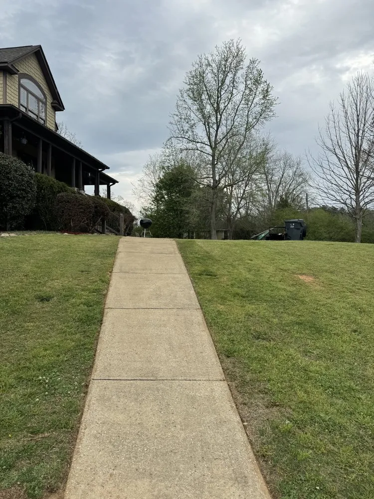 Professional landscape installation experts serving Adger, AL - Yacks