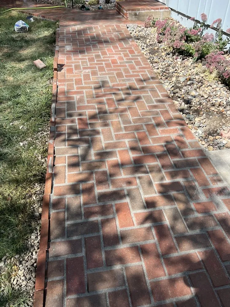 Professional landscaping services with custom design in Overland Park, KS by Yaels Landscaping