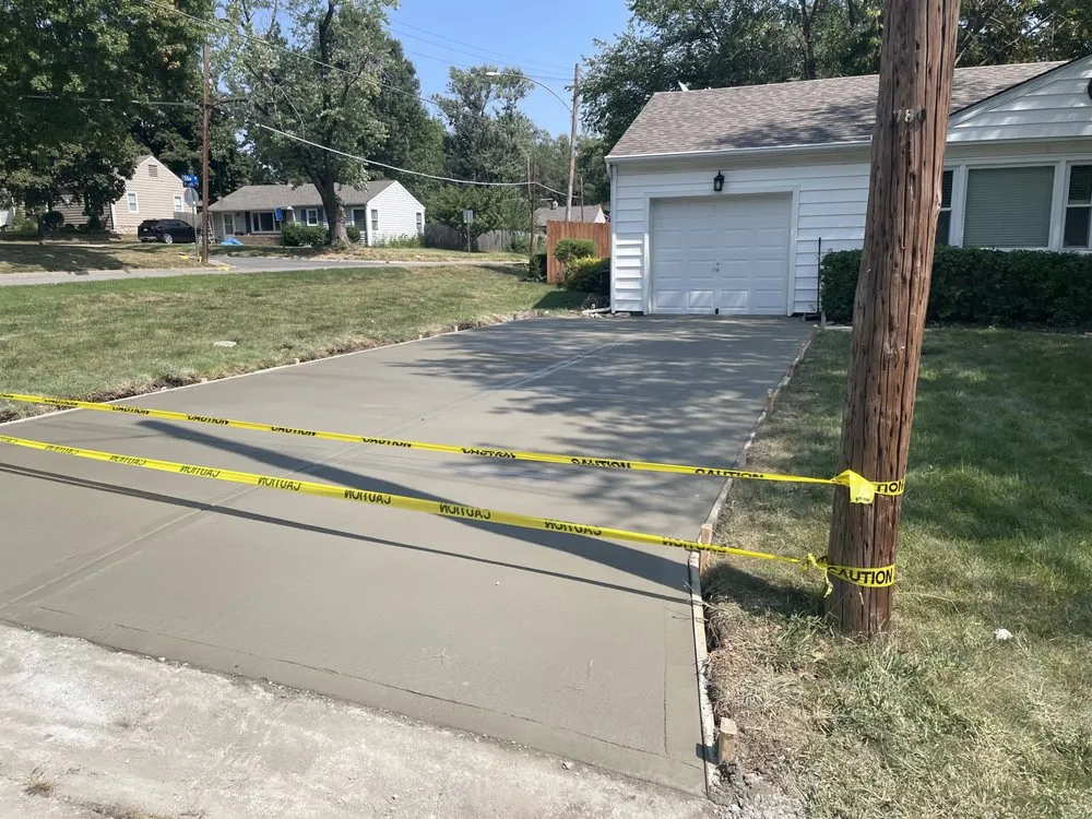 Top-rated landscape design for homes in Overland Park, KS by Yaels Landscaping