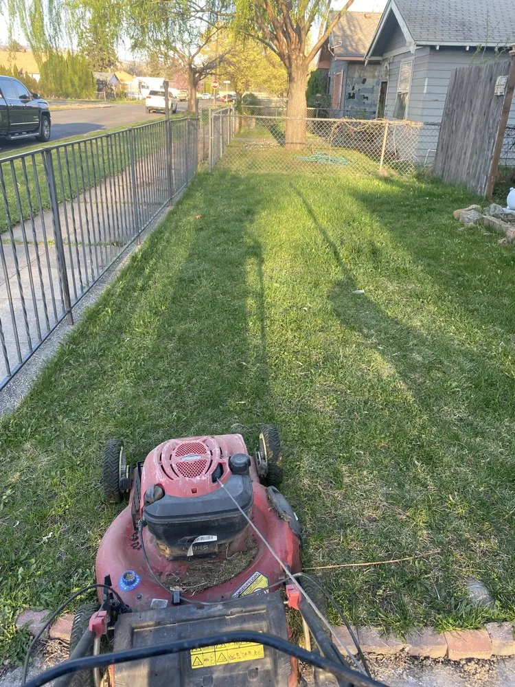 Top-rated landscape installation in Yakima, WA - Yaks Landscaping and Cleaning