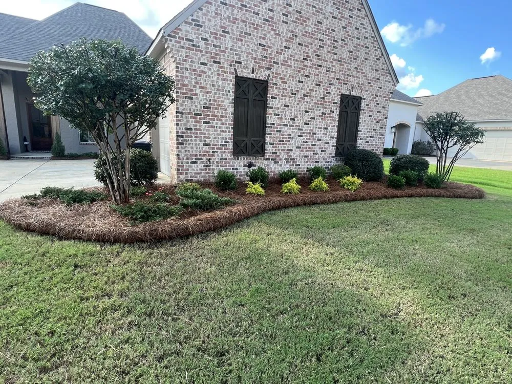 Professional lawn care service experts serving Canton, MS - Yandell Landscaping