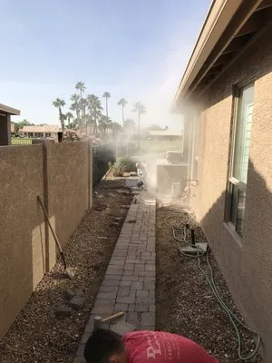 Yandel's Landscaping Logo