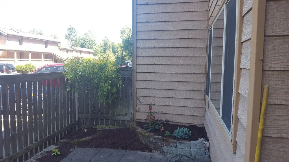 Local landscape design in Seattle, WA by Yanes Landscaping