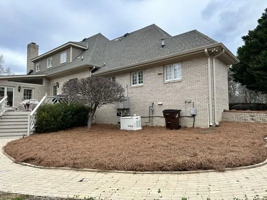 Yanez Landscaping & Tree Services Logo