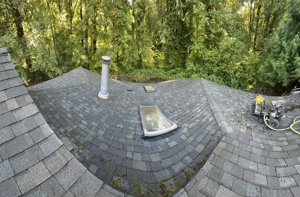 Local lawn mowing service with custom design in Portland, OR by Yaniel's Yard Care Service