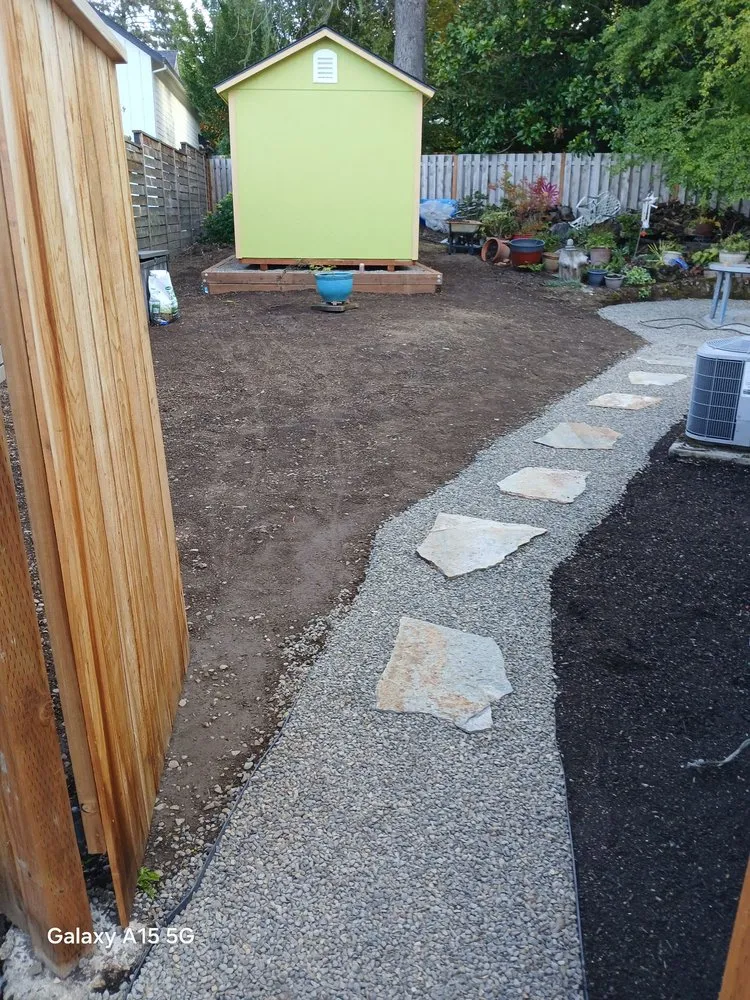 Custom landscape design in Portland, OR - Yaniel's Yard Care Service