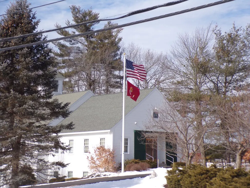 Affordable landscape installation experts serving Lyndeborough, NH - Yankee Flag Poles