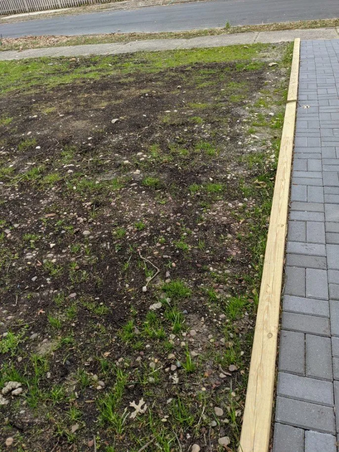 Custom yard maintenance in Moorestown, NJ by Yanni’s Landscaping