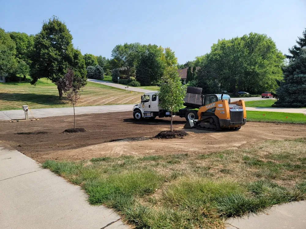 Affordable yard maintenance in Omaha, NE - Yano's Nursery