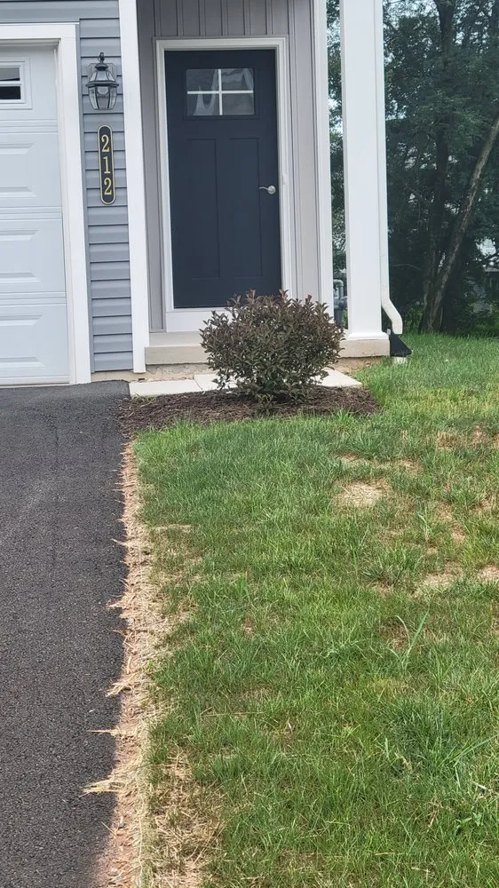 Affordable yard maintenance experts serving Lancaster, PA - Yanouch