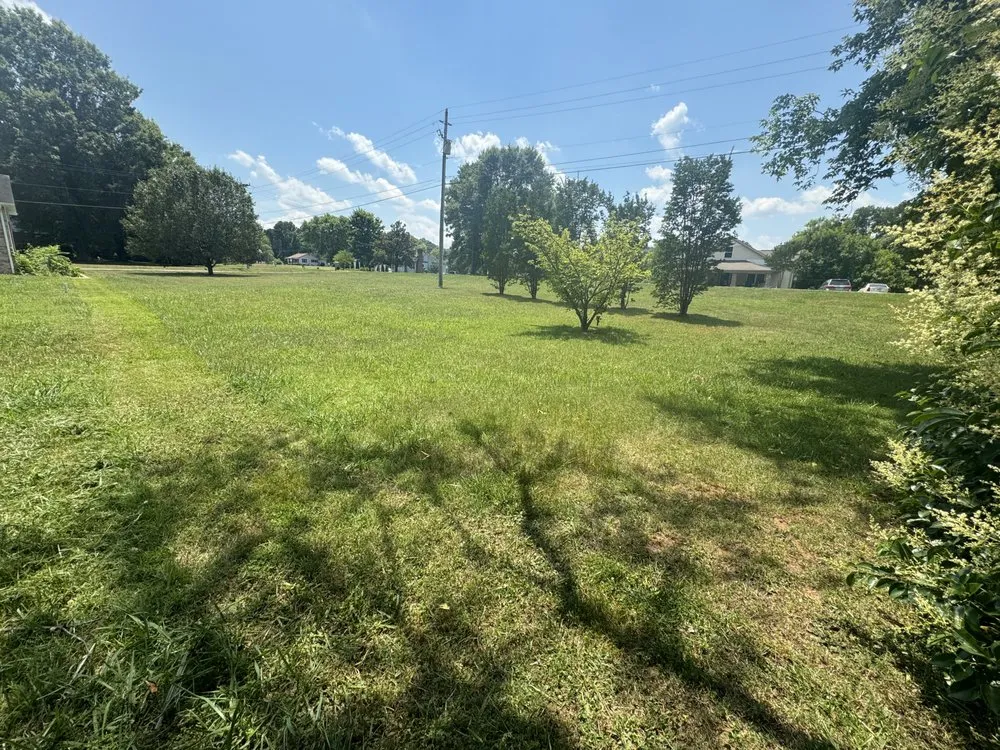 Expert yard maintenance in Clover, SC - Yard & Fast Lawn Care Experts