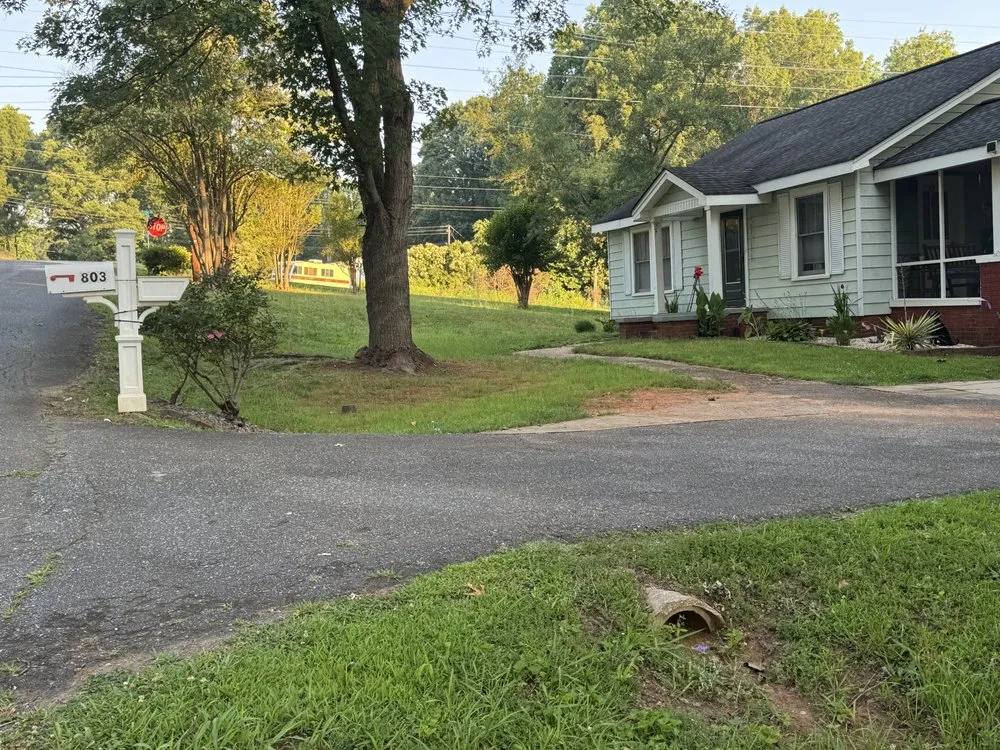 Expert outdoor landscaping in Clover, SC - Yard & Fast Lawn Care Experts