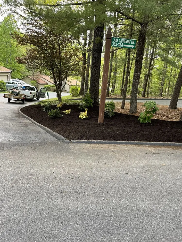 Top-rated yard cleanup service in Crossville, TN - Yard ape landscapes
