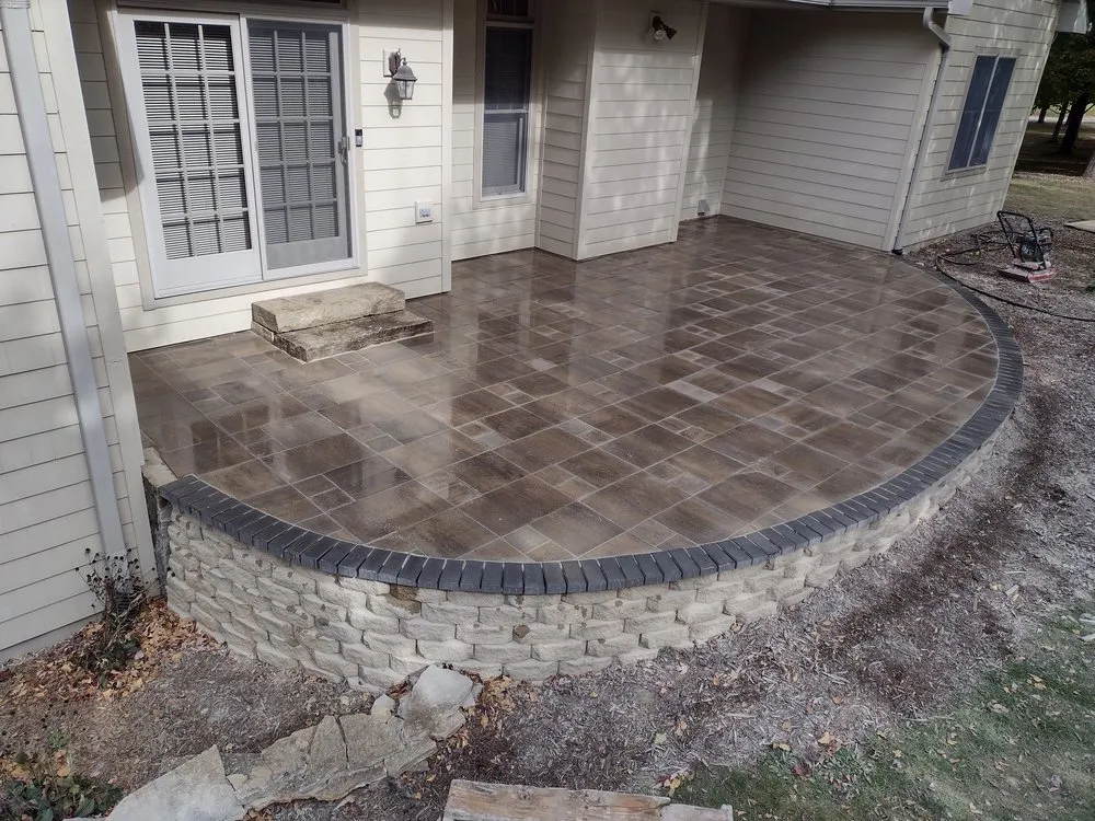 Custom outdoor landscaping experts serving Sturgeon Bay, WI - Yard beautiful