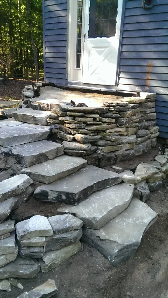 Expert yard cleanup service for homes in Sturgeon Bay, WI by Yard beautiful