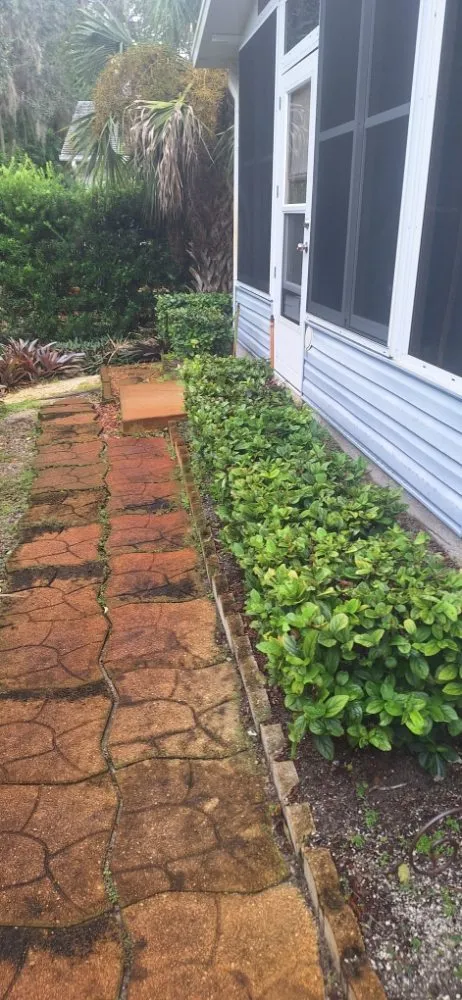 Custom landscape design experts serving Edgewater, FL - Yard Boss Lawn Care