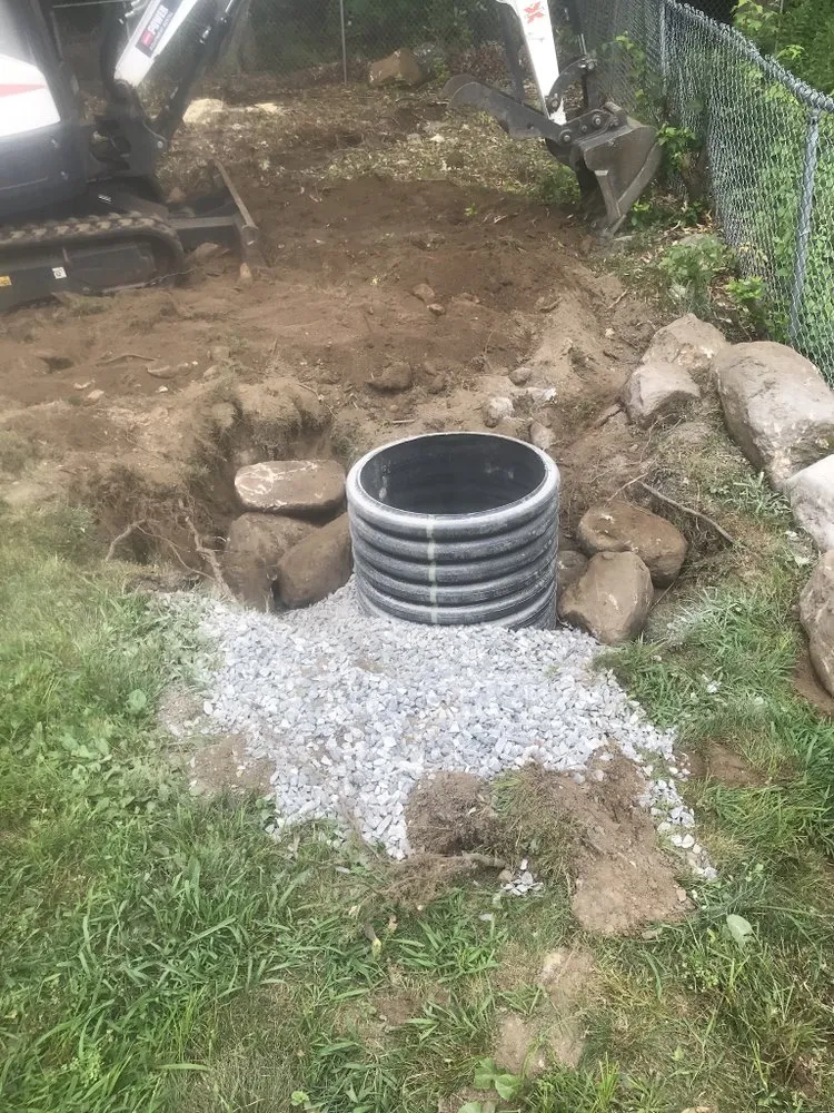 Custom garden landscaping in Waterbury, CT - Yard Boys Seasonal Service