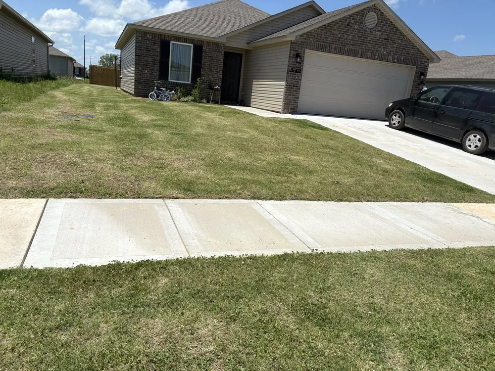 Affordable lawn mowing service in Siloam Springs, AR - Yard Bros Landscaping