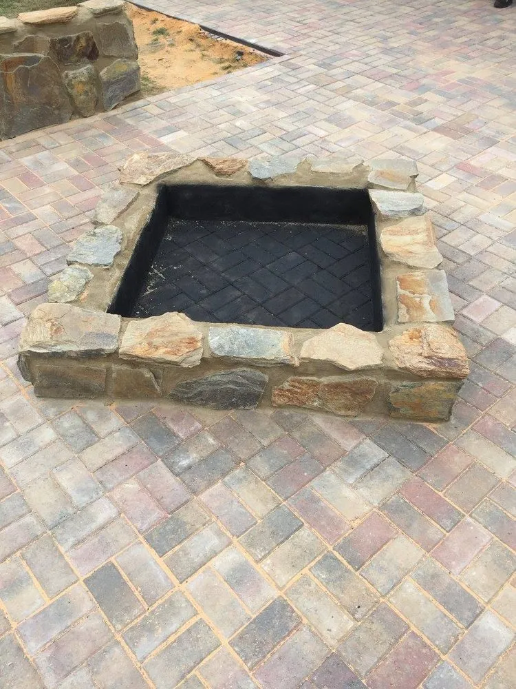 Affordable yard cleanup service in Hartford, CT - Yard Bullies