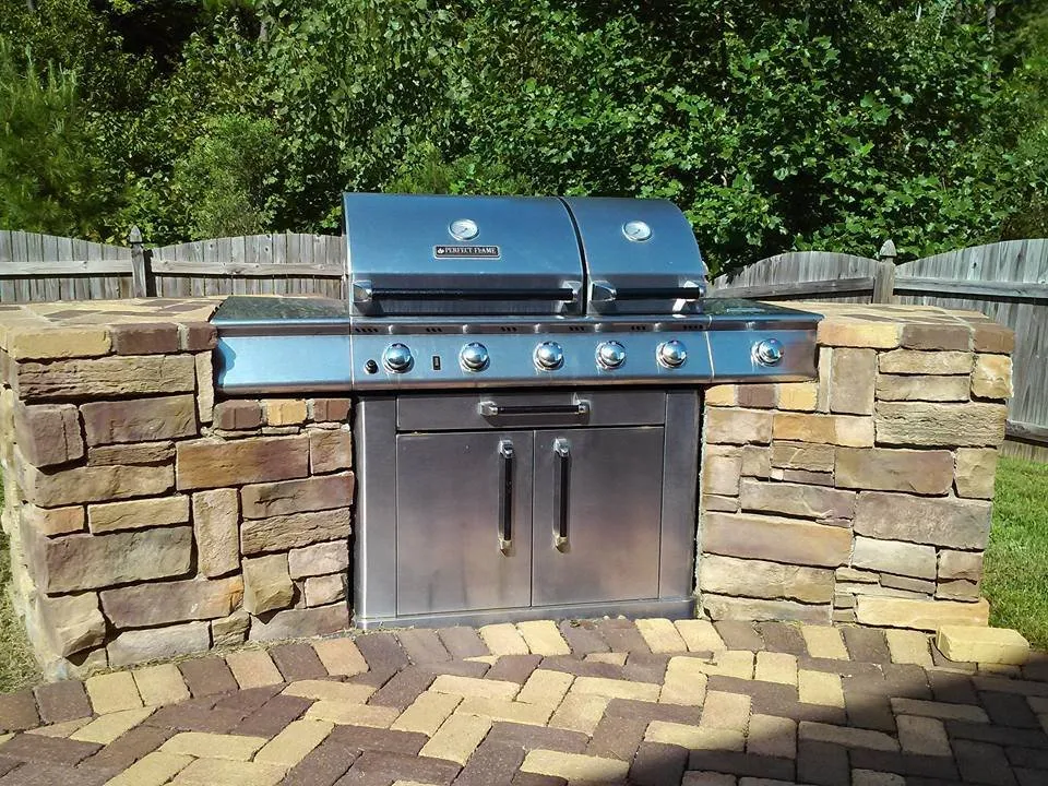 Top-rated residential landscaping experts serving Hartford, CT - Yard Bullies