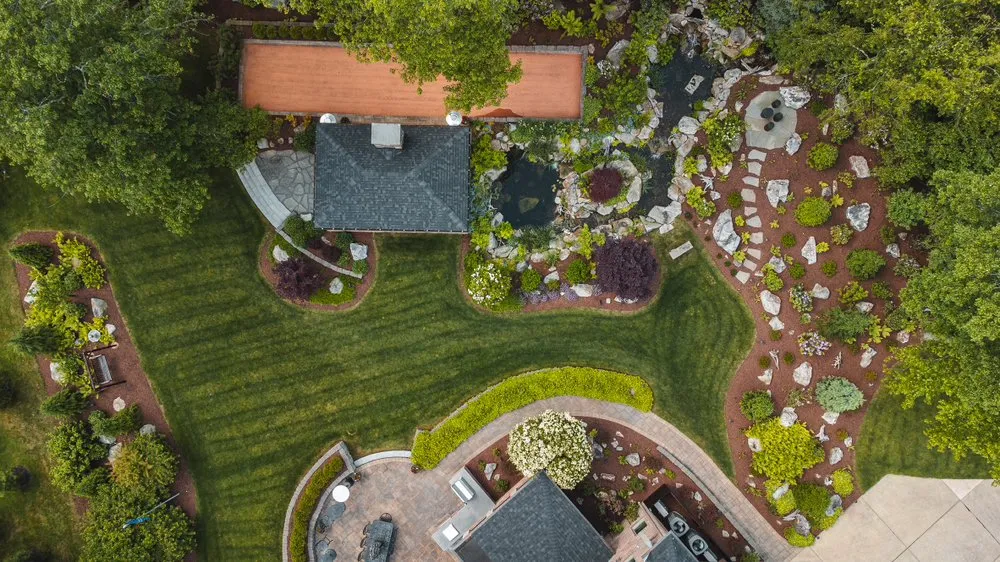 Custom yard maintenance in Gibsonia, PA by Yard Chefs