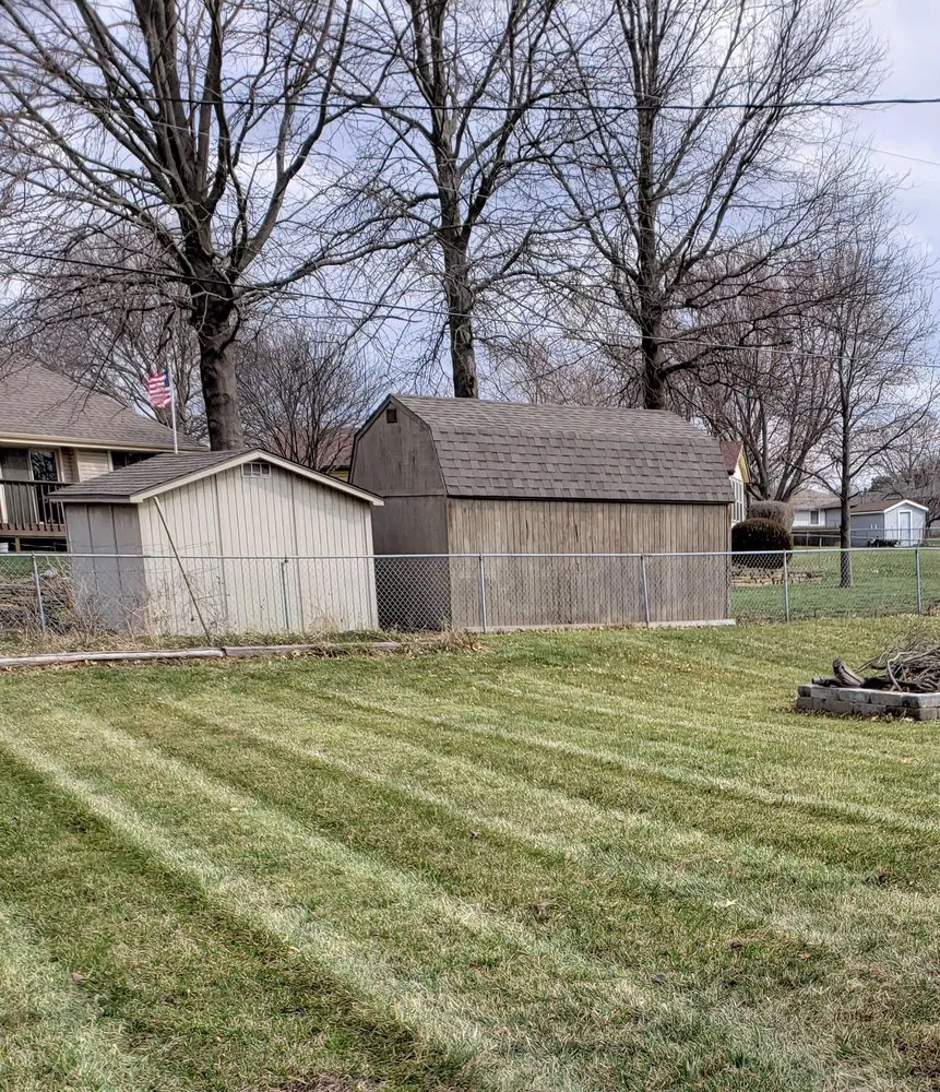 Top-rated residential landscaping for beautiful yards in Topeka, KS by Yard Crafters