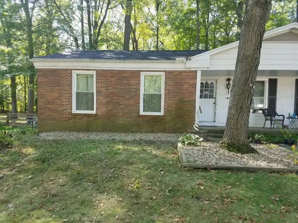 Professional yard cleanup service in new franklin, OH - Yard Dawg Lawn Care