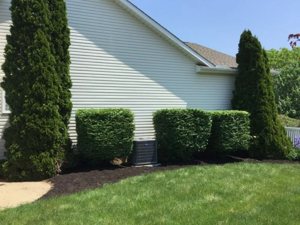 Expert landscaping services in new franklin, OH - Yard Dawg Lawn Care
