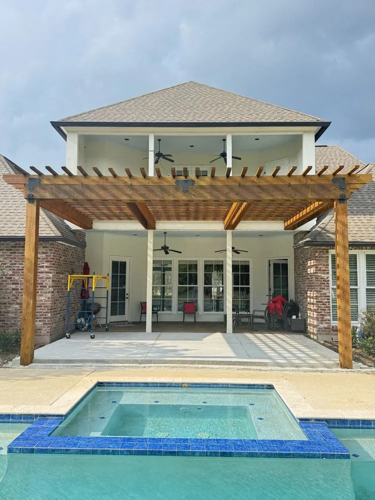 Professional garden landscaping experts serving Baton Rouge, LA - Yard Dawgs Lawn Service