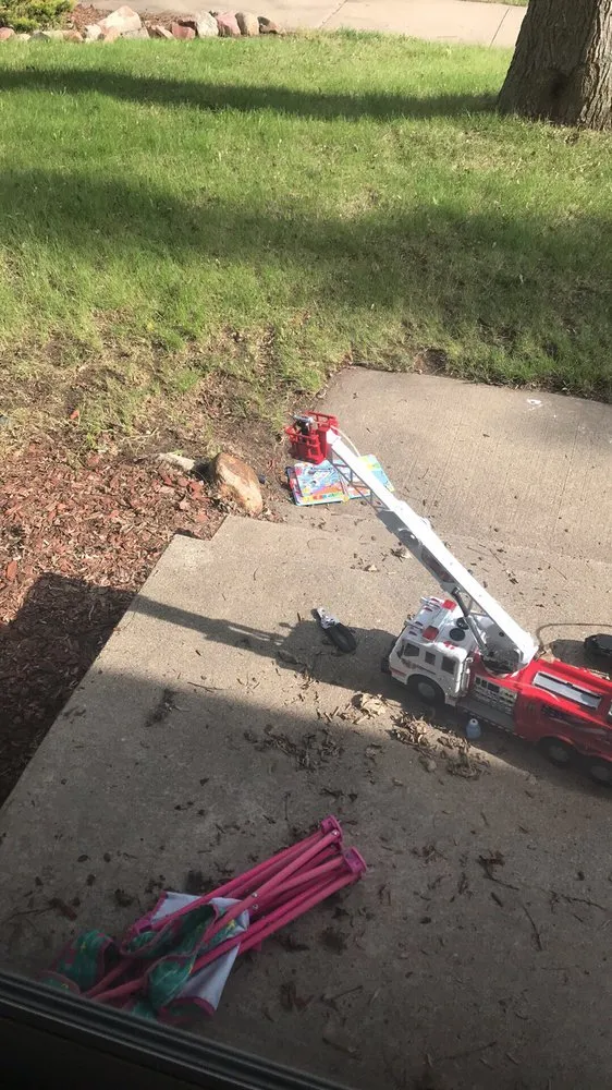 Custom residential landscaping in Dell Rapids, SD - Yard Dogs USA