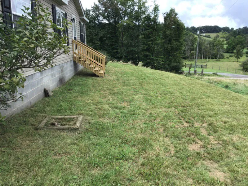 Affordable lawn care service for homes across Morgantown, WV - Yard Groomers