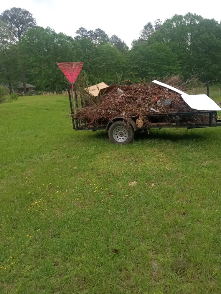 Professional lawn mowing service in Jackson, MS - Yard Jackson Mississippi