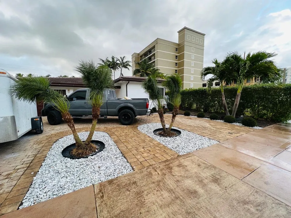 Reliable lawn care service in Miami Gardens, FL - Yard Kings 305