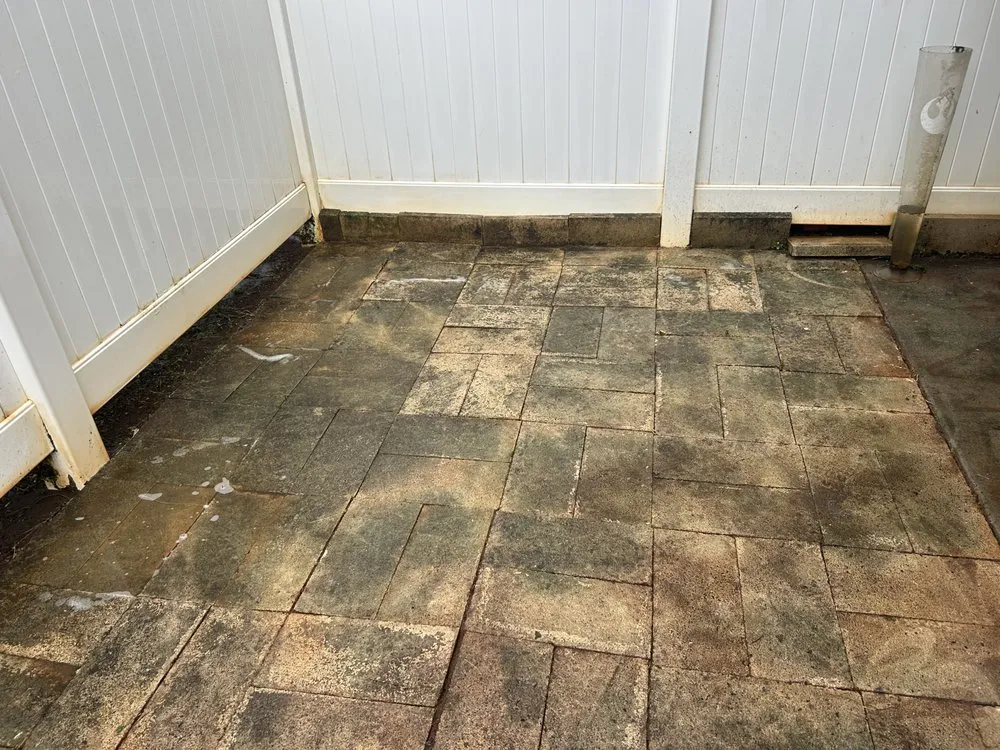 Affordable lawn care service for beautiful yards in Ewa Beach, HI by Yard Man Hawaii