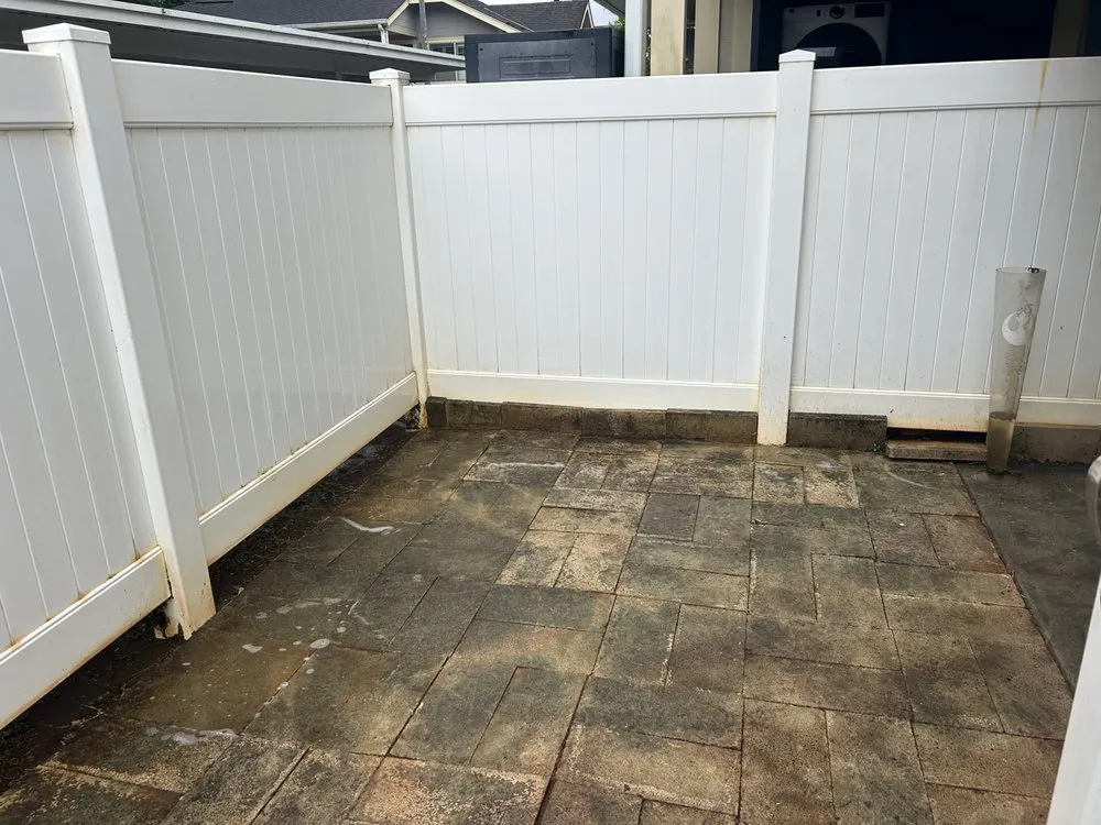 Expert yard cleanup service for homes in Ewa Beach, HI by Yard Man Hawaii