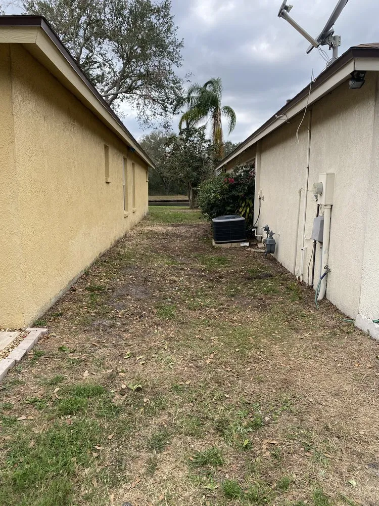 Custom outdoor landscaping near you in Riverview, FL by Yard Master