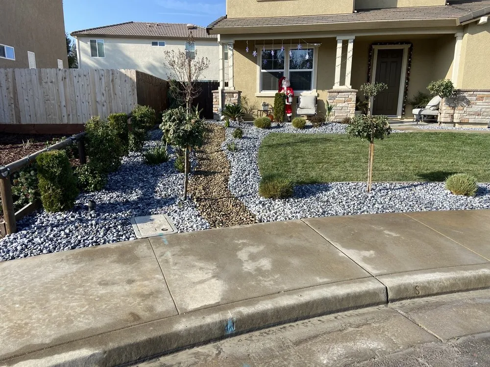Expert landscape design for residential properties in Merced, CA by Yard Max