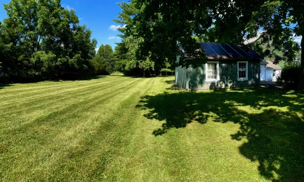 Custom lawn mowing service experts serving Telford, PA - Yard on Point Landscaping