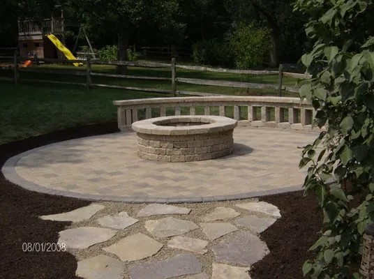 Yard Right Landscaping Logo